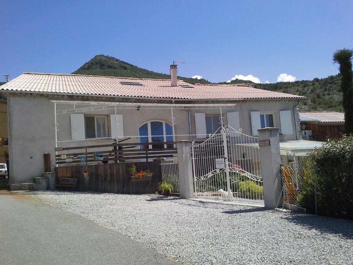 Chambres D'Hotes La Dorgisane Venterol  Exterior foto
